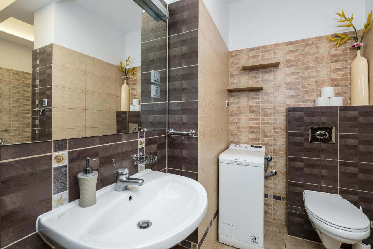 Sleepway Apartments- Szyperska Poznan Ngoại thất bức ảnh
